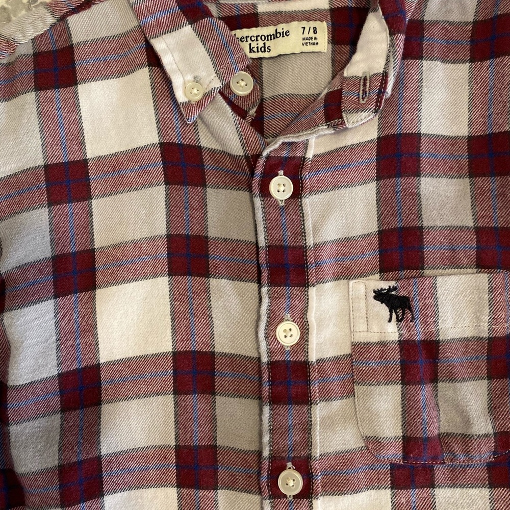 Shirt - Picture 2 of 7
